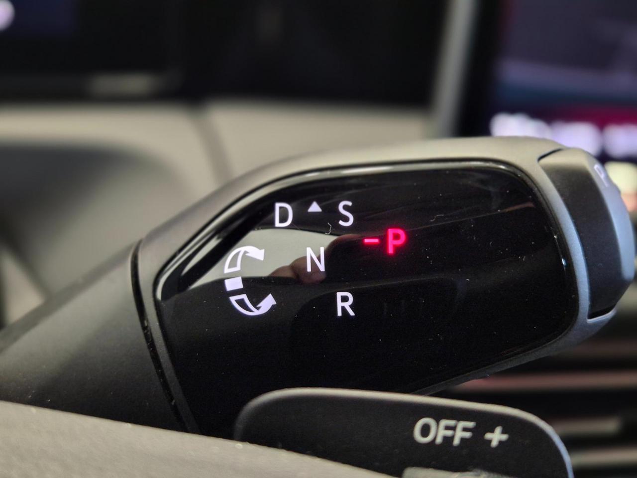 VOLKSWAGEN Tiguan 1.5 eTSI 150 CV ACT DSG Elegance N1 Autocarro