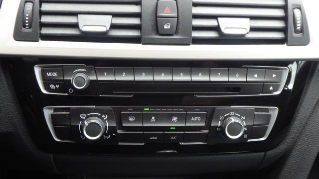 BMW 320 d xDrive Touring Business Advantage