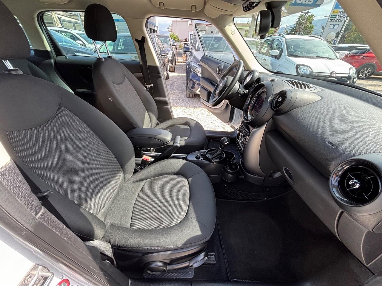 MINI COUNTRYMAN COOPER D PARK LANE AUTOMATICA NUOVISSIMA