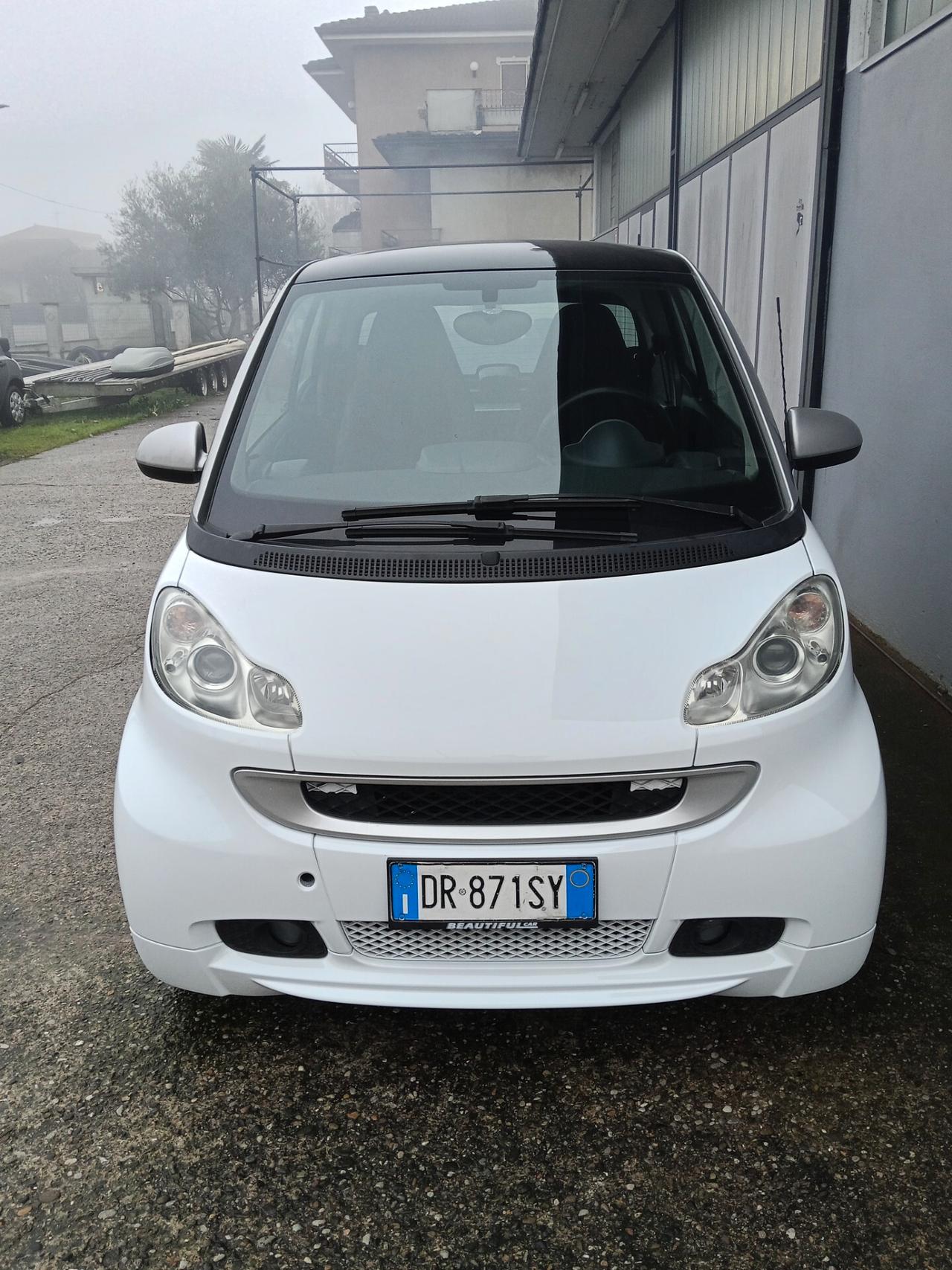 Smart ForTwo 1000 62 kW coupé passion