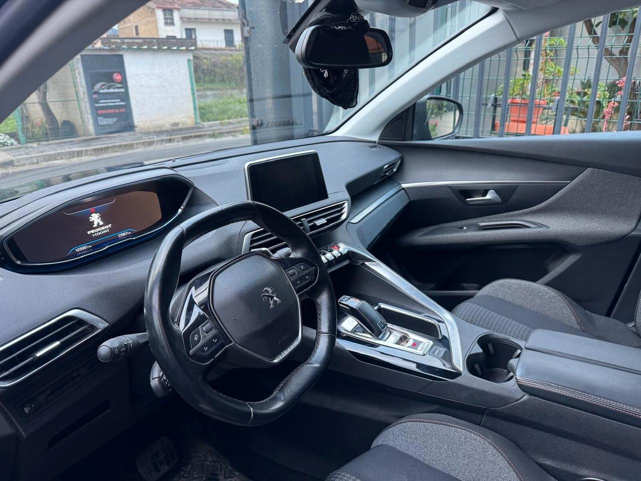 Peugeot 3008 BlueHDi 120 S&S EAT6 Allure