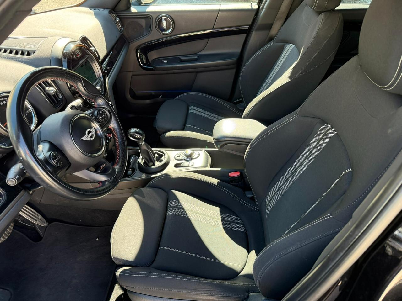 Mini 2.0 Cooper SD Hype Countryman Automatica