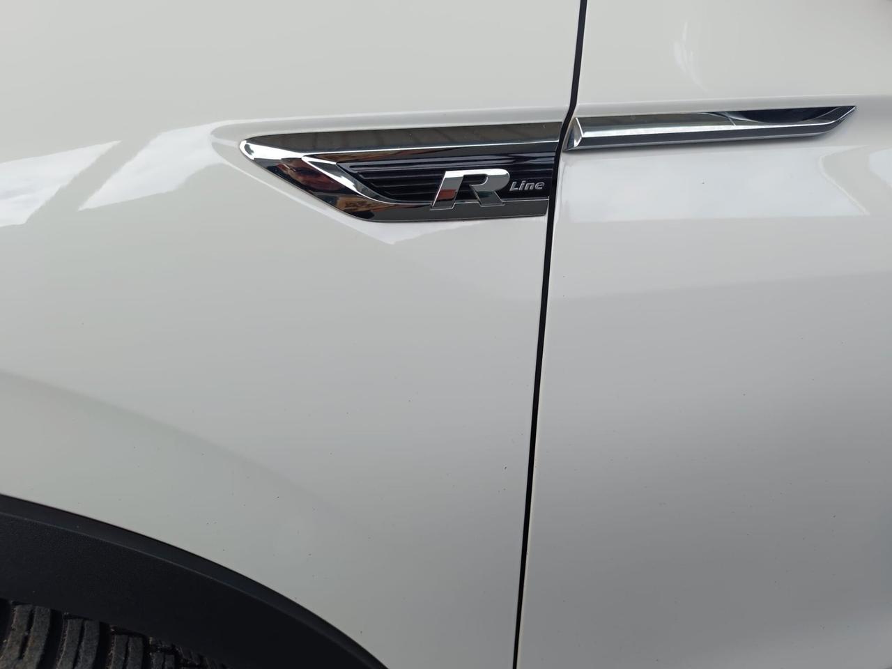 Volkswagen Tiguan 2.0 TDI SCR DSG Executive R-LINE BlueMotion Technology