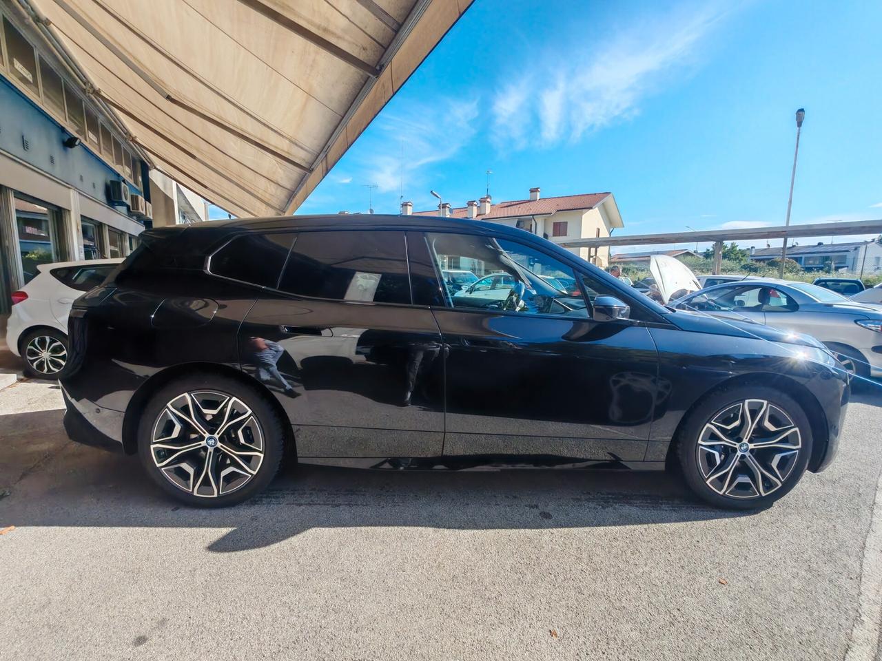 BMW IX xDrive50