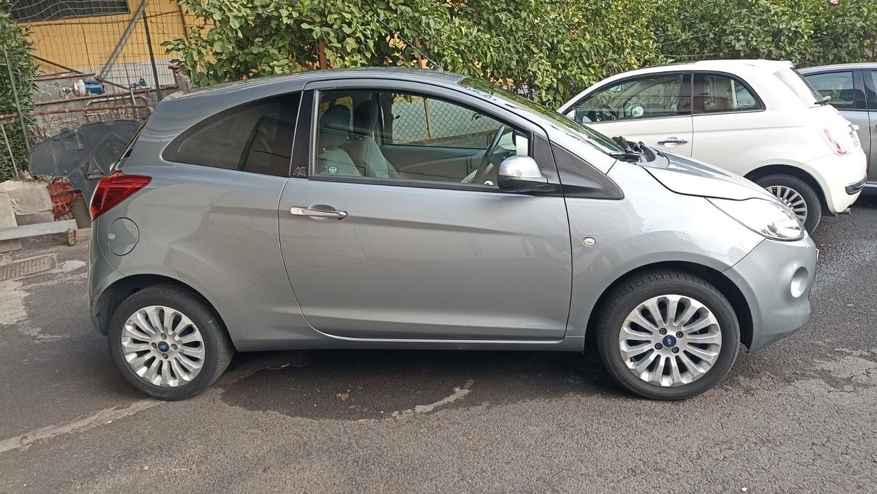 Ford Ka 1.2 8V 69 CV Black&White Edition