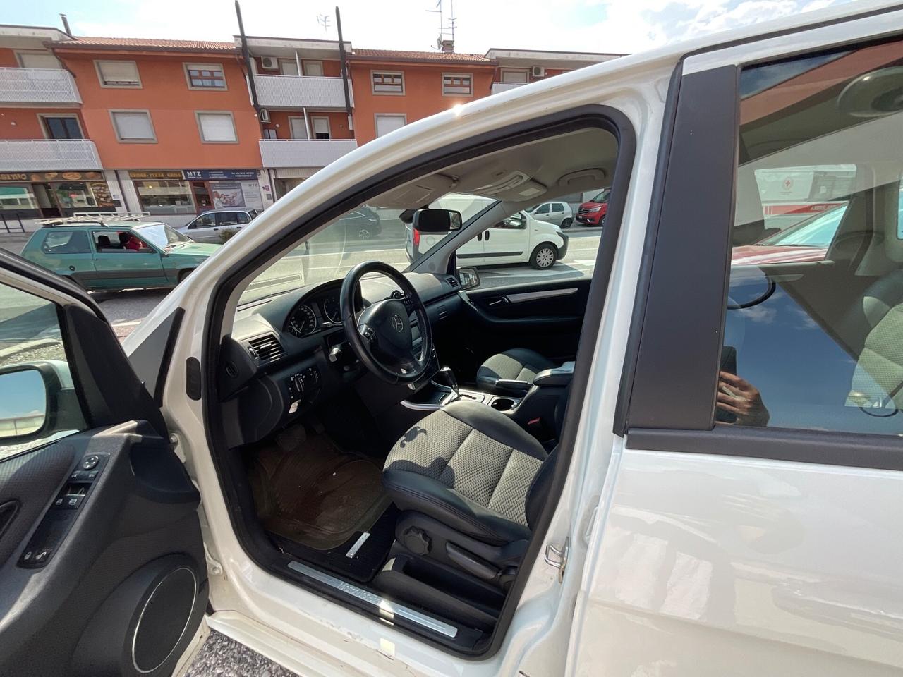 Mercedes-benz A 160 AUTOMATIC Avantgarde