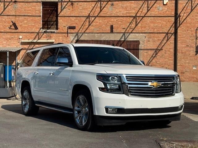 Chevrolet Suburban LTZ 5.3L V8