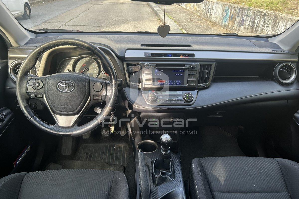 TOYOTA RAV4 2.0 D-4D 2WD Active