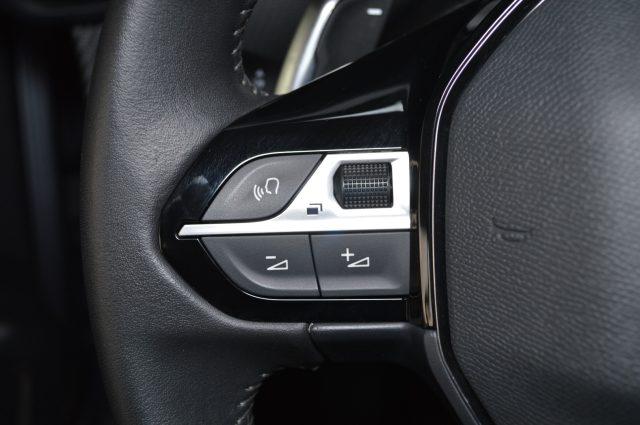 PEUGEOT 2008 1.2 PureTech 130 S&S EAT8 Allure Automatica