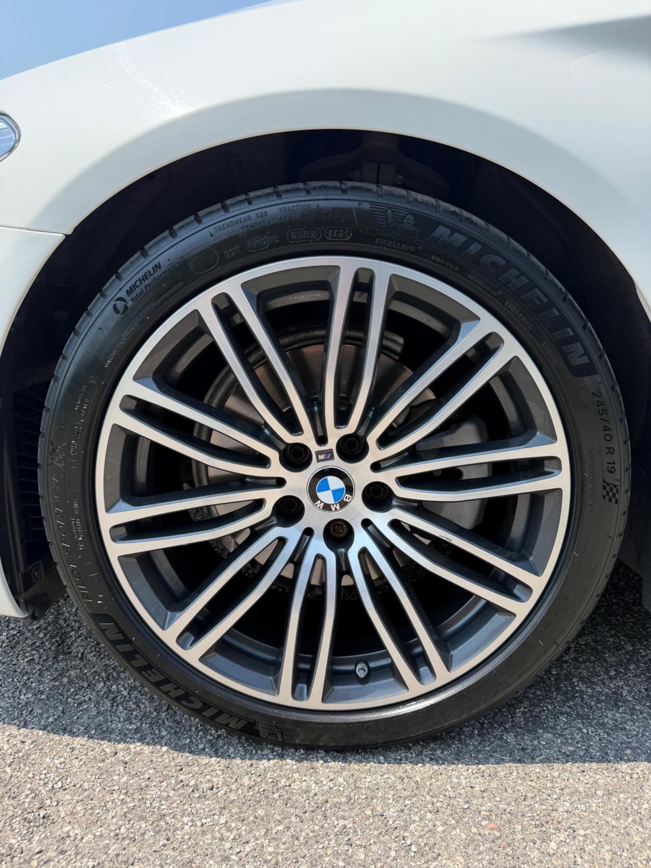 Bmw 520 520d xDrive Touring Msport