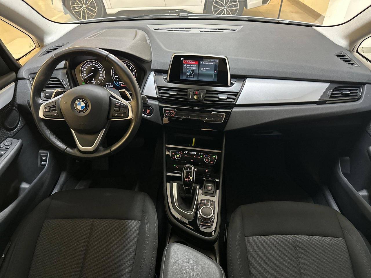 BMW Serie 2 218d Active Tourer Business