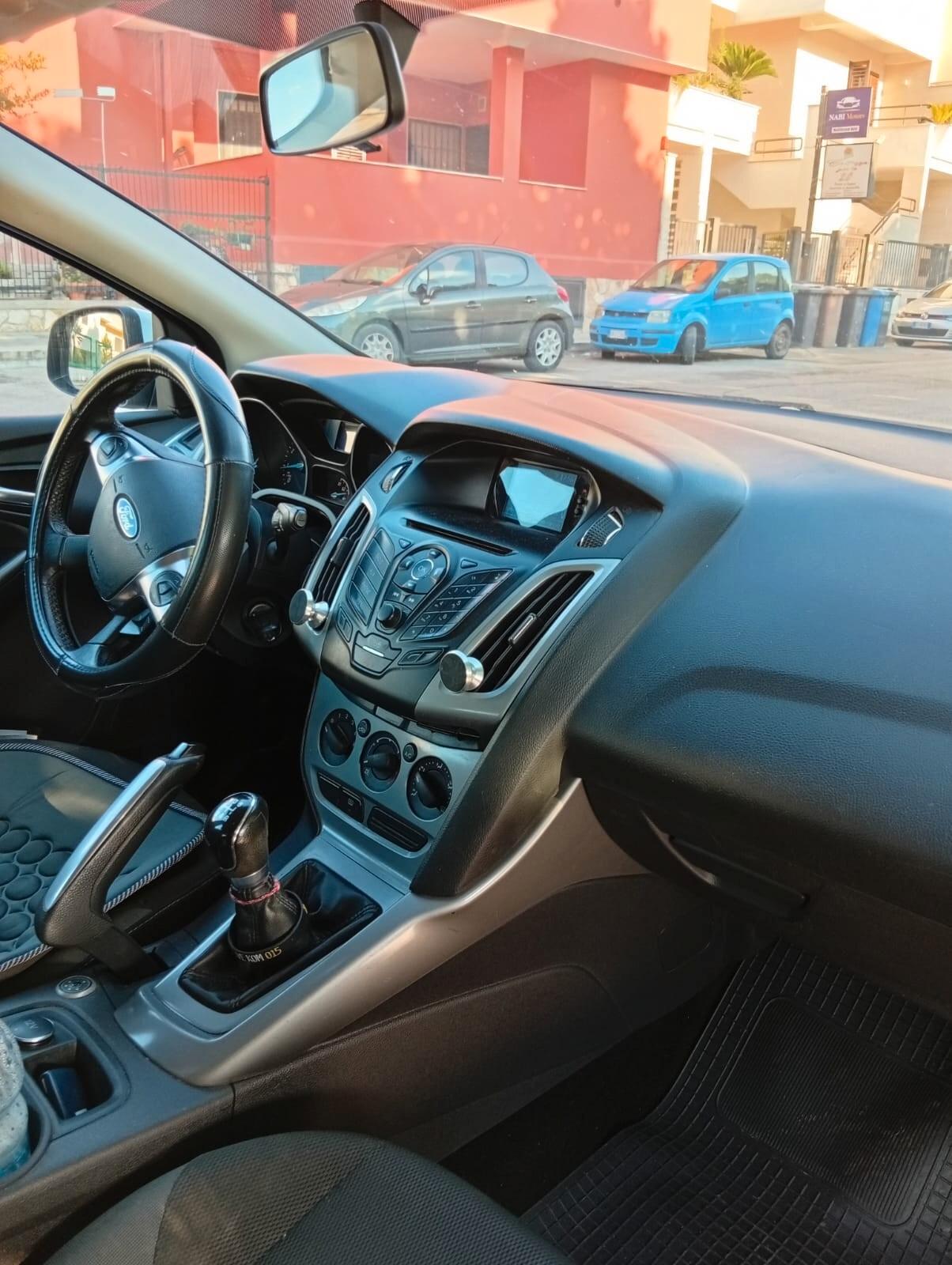 Ford Focus 1.6 120 CV GPL SW