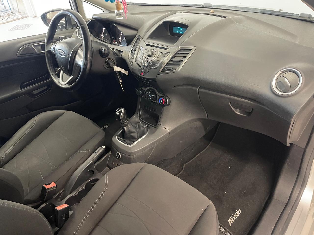 Ford Fiesta 1.4 5 porte Bz.- GPL Business Perfetta !