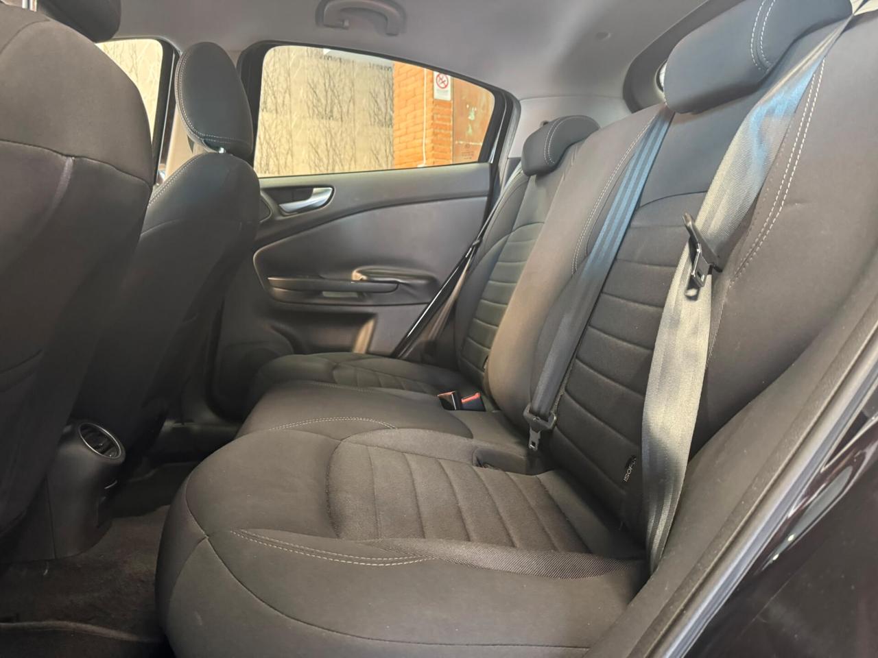 Alfa Romeo Giulietta 1.6 JTDm TCT 120 CV Business