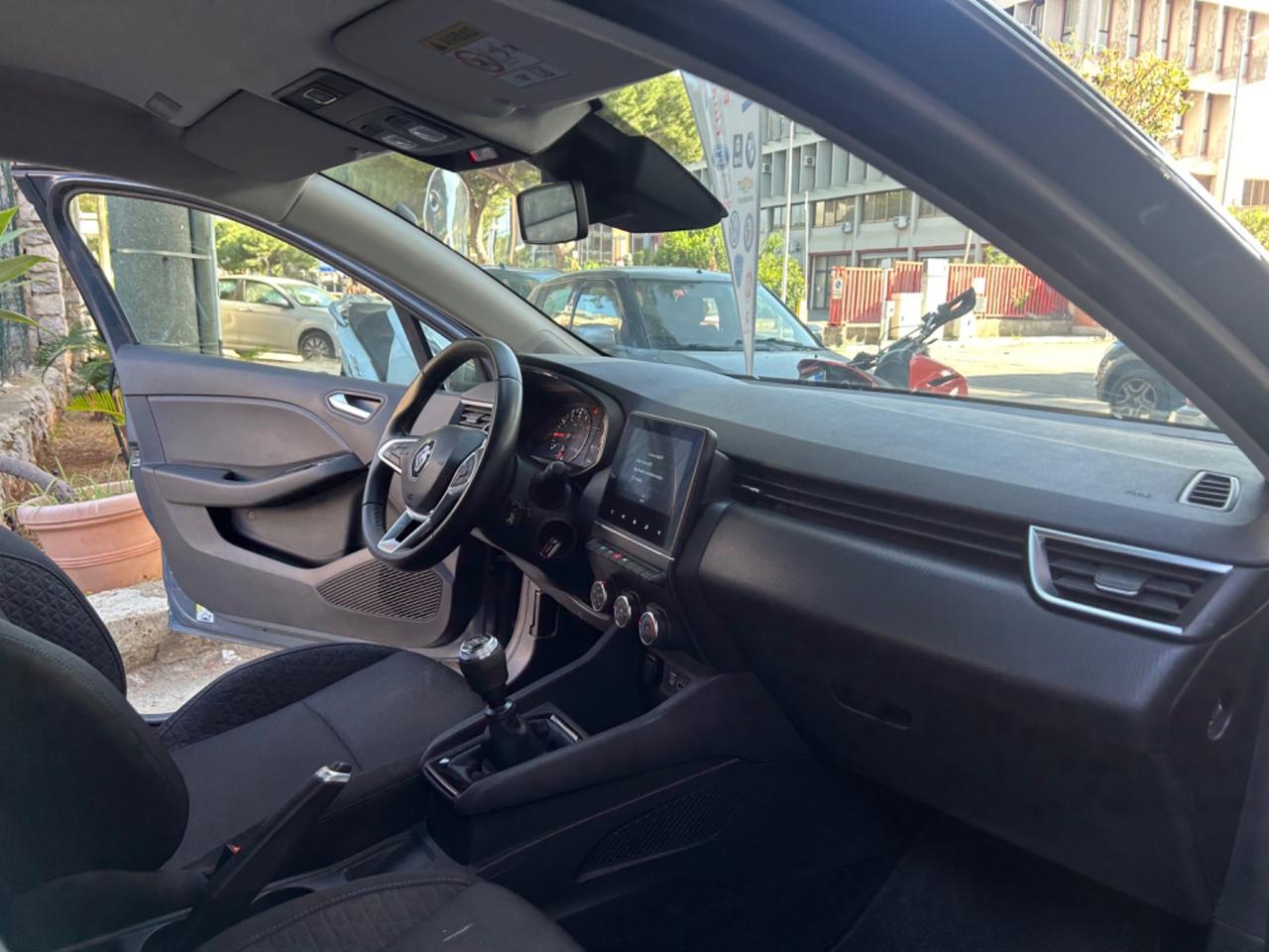 Renault Clio TCe 90 CV 5 porte Techno