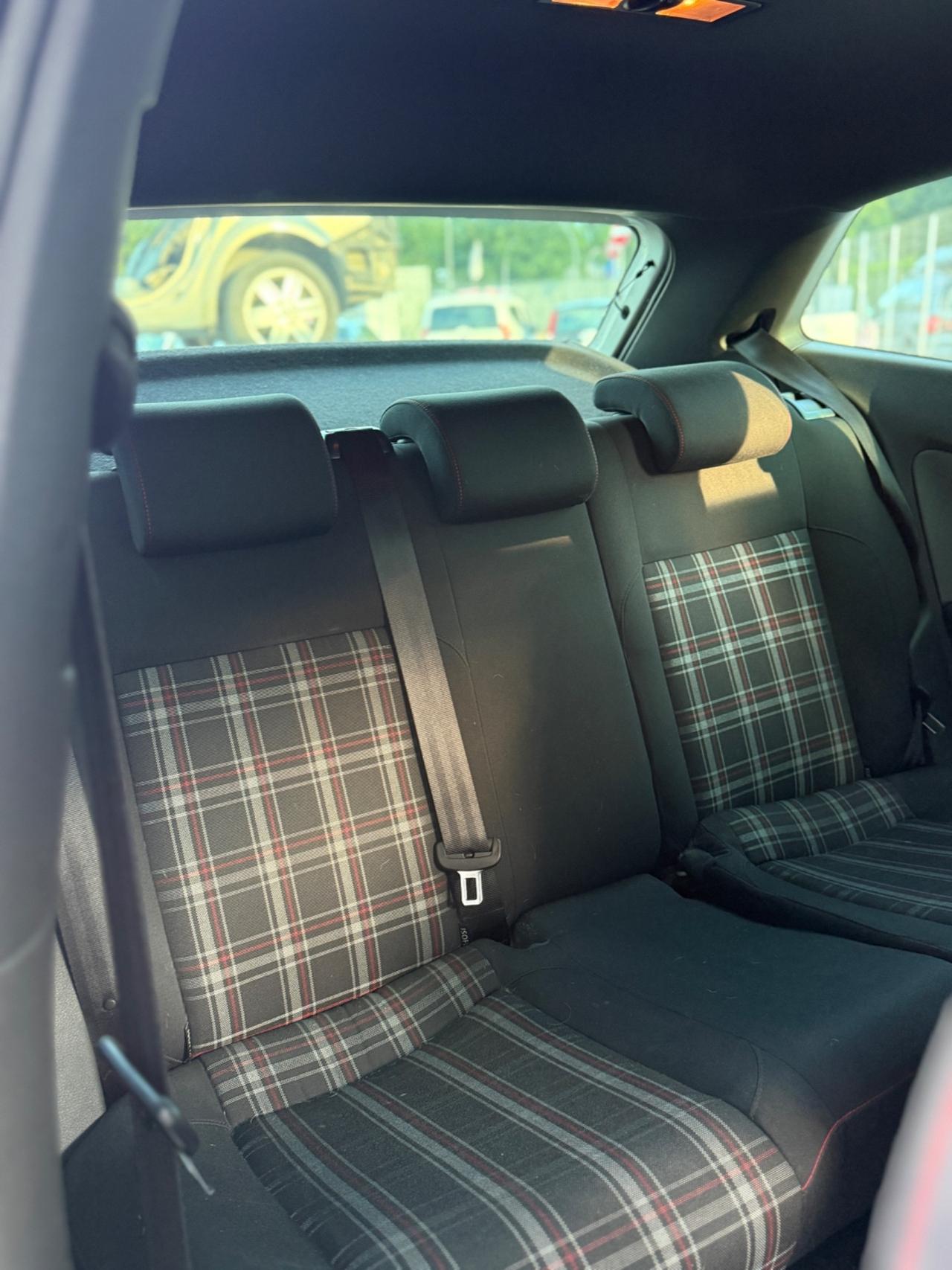 Volkswagen Polo 1.4 TSI DSG 5 porte GTI