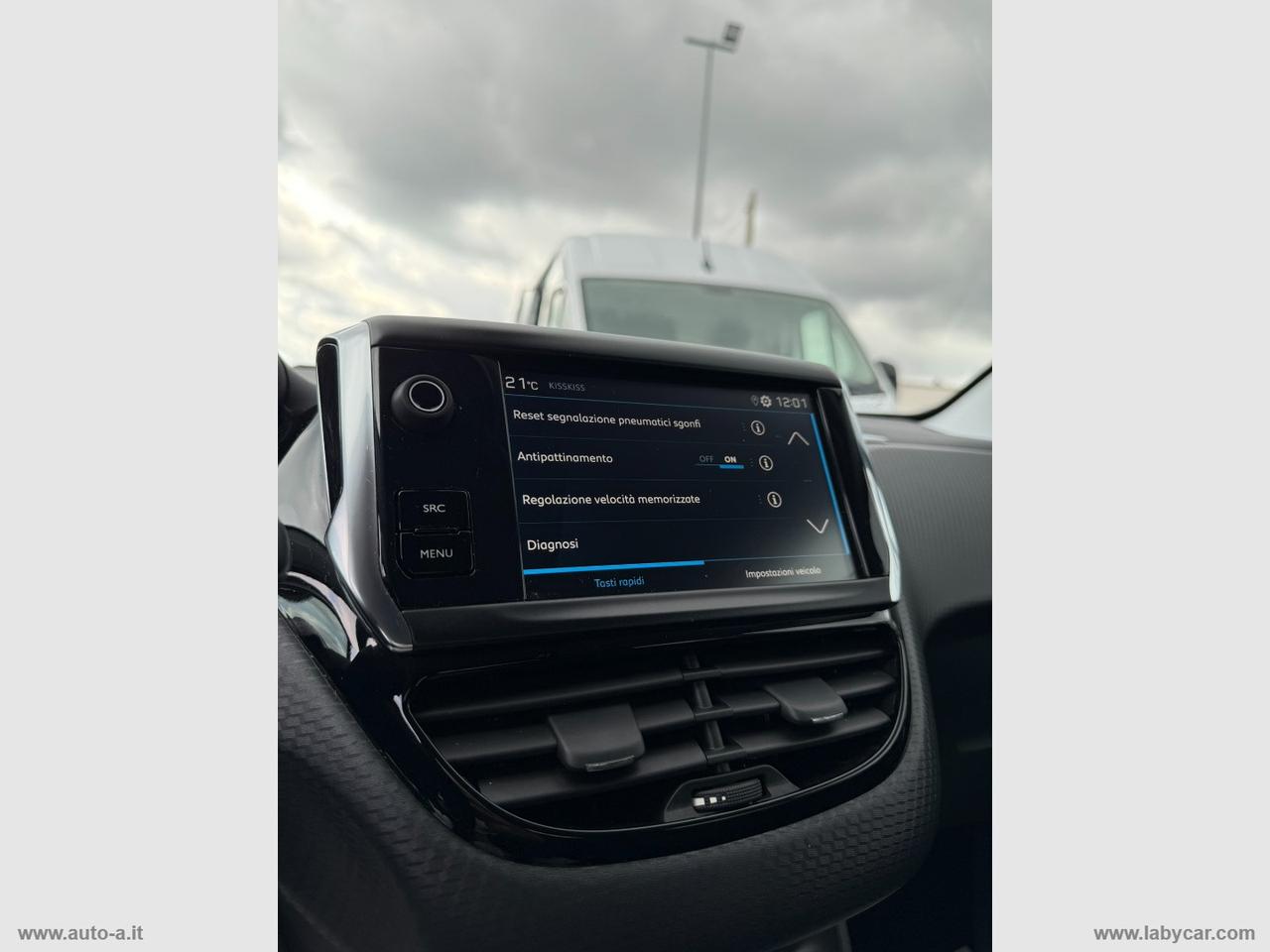 PEUGEOT 208 BlueHDi 100 S&S 5p. Signature