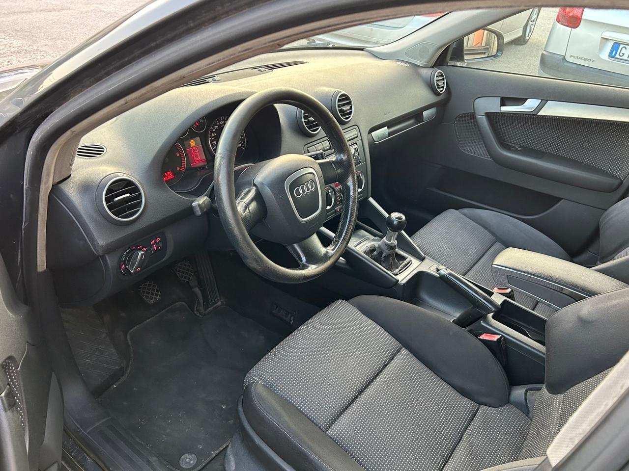 Audi A3 SPB 2.0TDI 140CV Attraction NEOPATENTATI