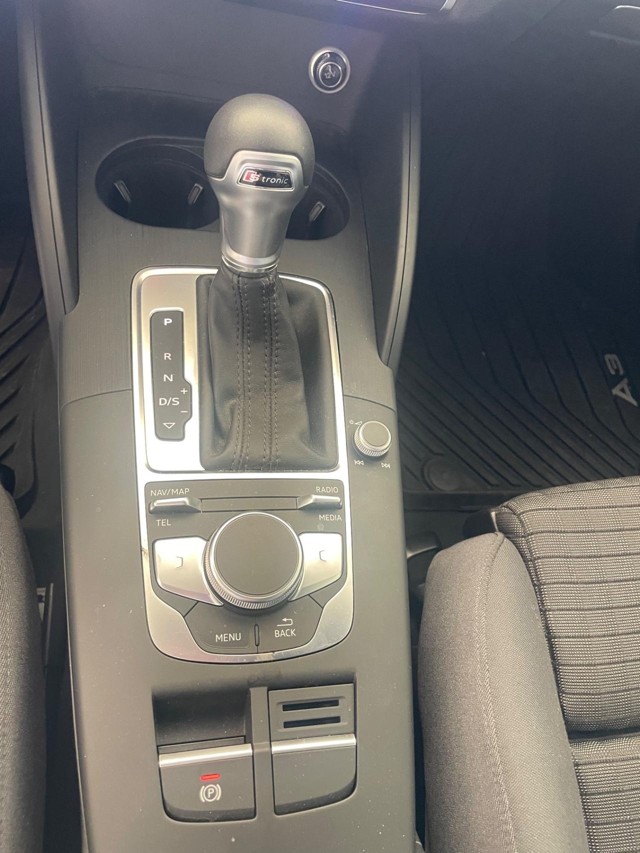 Audi A3 SPB 35 TDI S tronic Sport - Nessun vincolo -