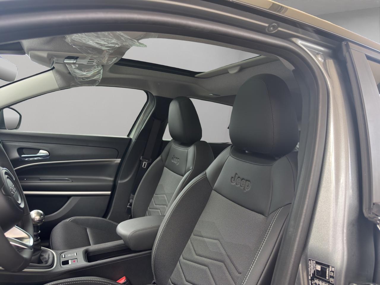 Jeep Avenger 1.2 Turbo 100 CV Summit