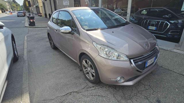 PEUGEOT 208 1.2 VTi 82 CV 3 porte Access