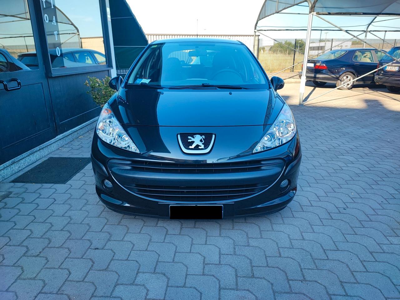 Peugeot 207 1.4 uni-pro
