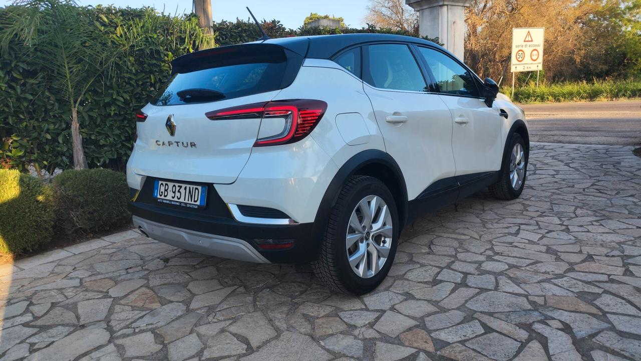 Renault Captur Blue dCi 95 CV Intens