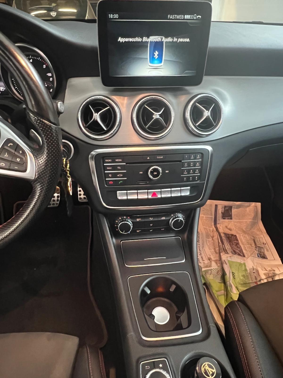 Mercedes-benz CLA 220 4Matic Automatic Premium