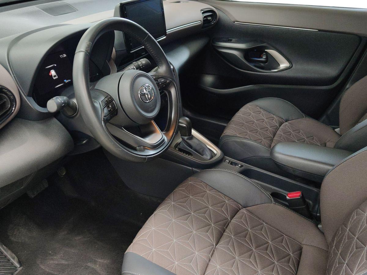 TOYOTA Yaris Cross 2021 - Yaris Cross 1.5h Lounge fwd 116cv e-cvt