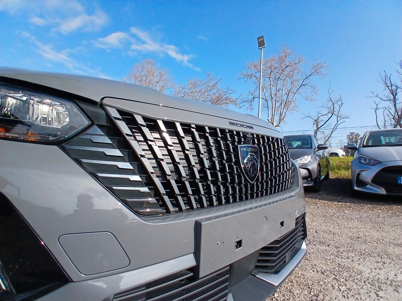 Peugeot 2008 Hybrid 145 e-DCS6 Allure
