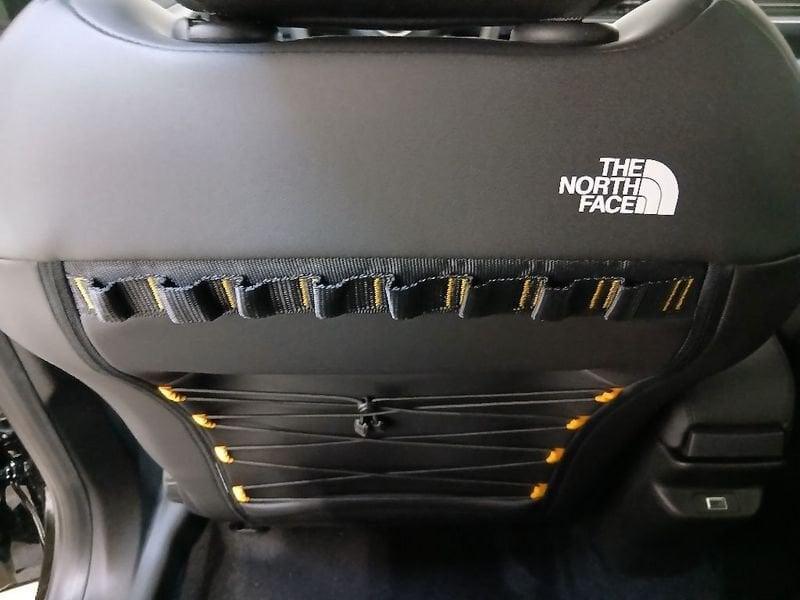 Jeep Avenger 1.2 turbo e-hybrid mhev The North Face 4xe 145cv edct6