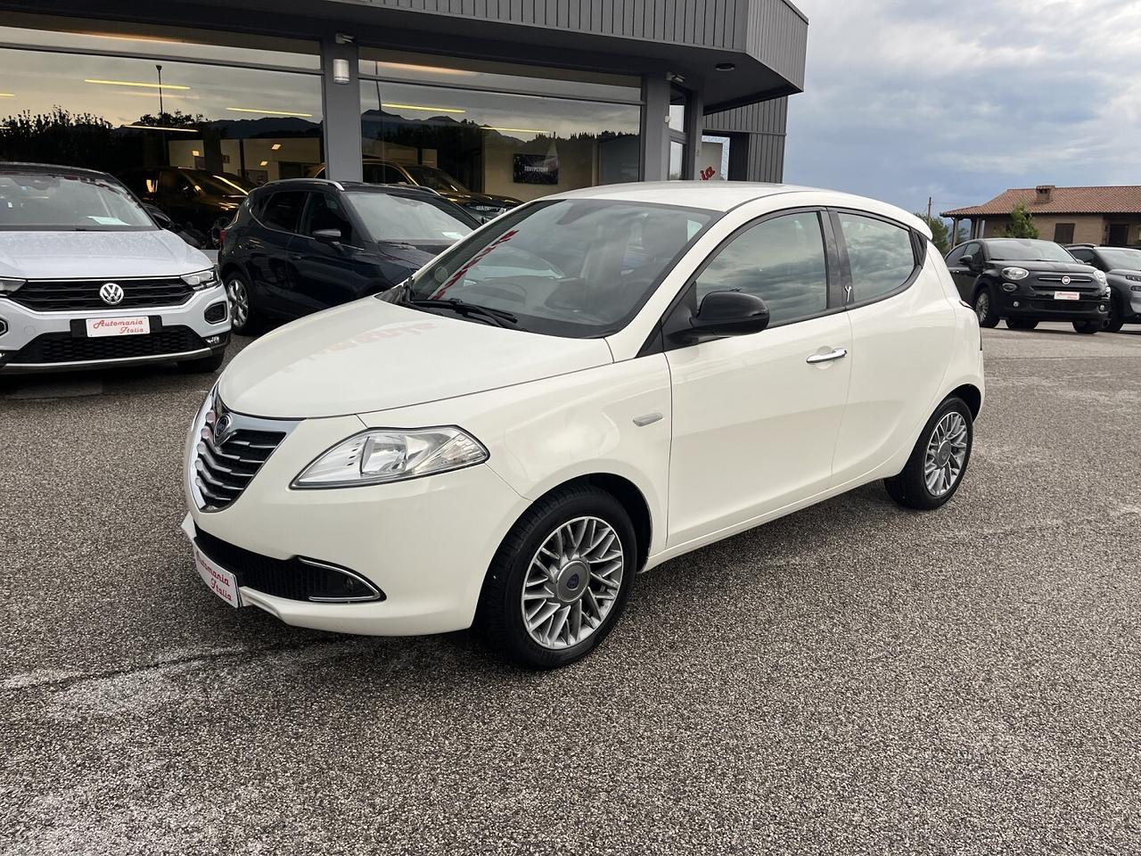 LANCIA YPSILON 1200 CC 69 CV