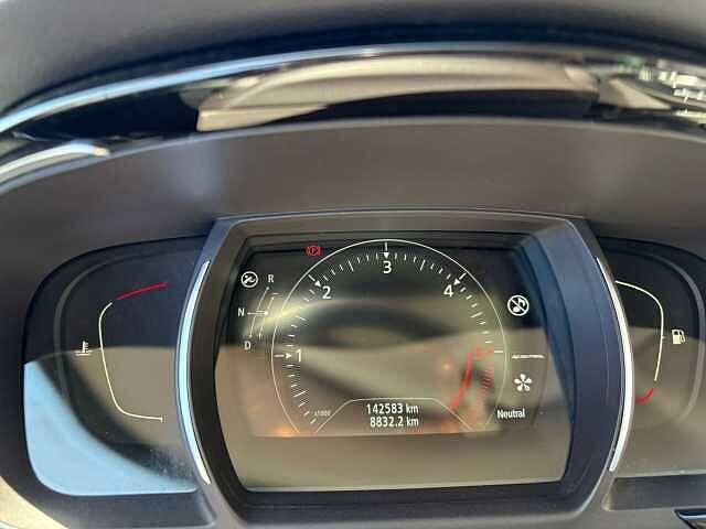 Renault Espace dCi 160CV EDC Energy Initiale Paris 4Control
