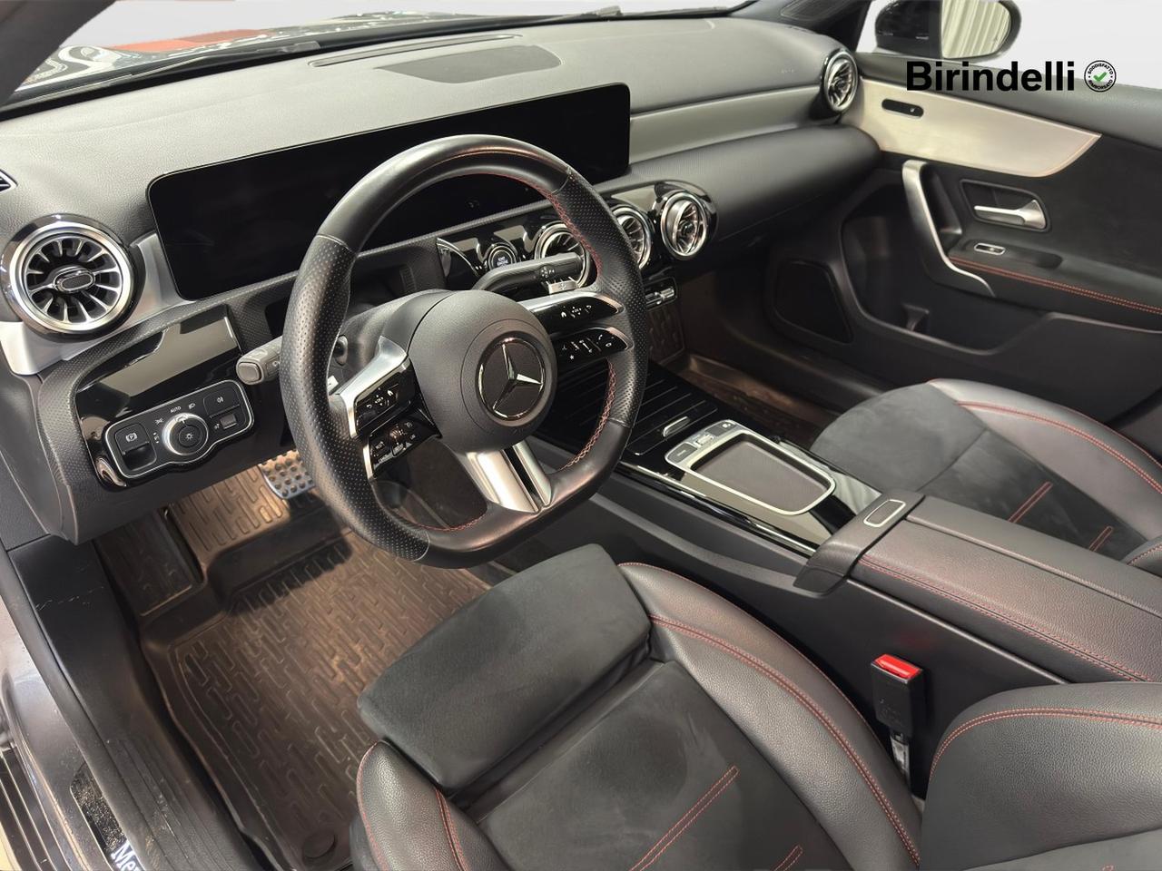 Mercedes-Benz Classe A (W177) - A 220 d Automatic AMG Line Premium