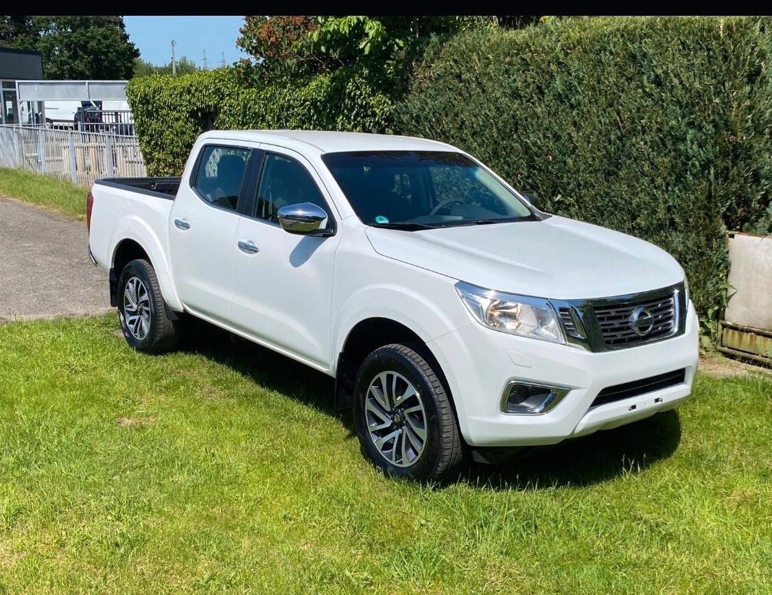 Nissan Navara 2.3 dCi 190 CV 4WD Double Cab N-Connecta