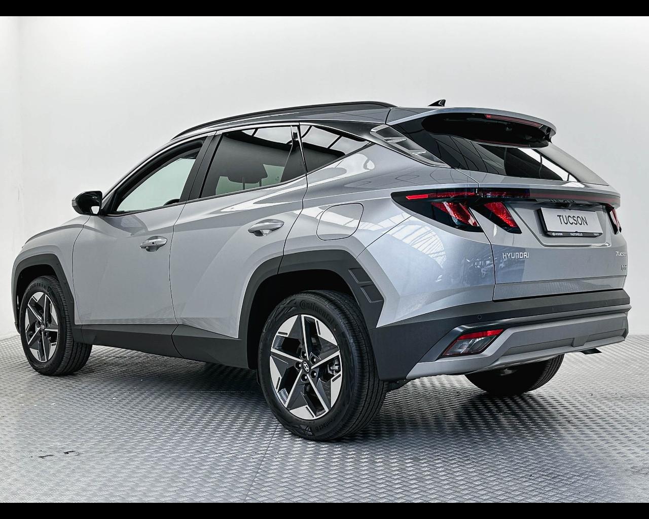 HYUNDAI TUCSON PE 1.6HEV AT 2WD BUSINESS