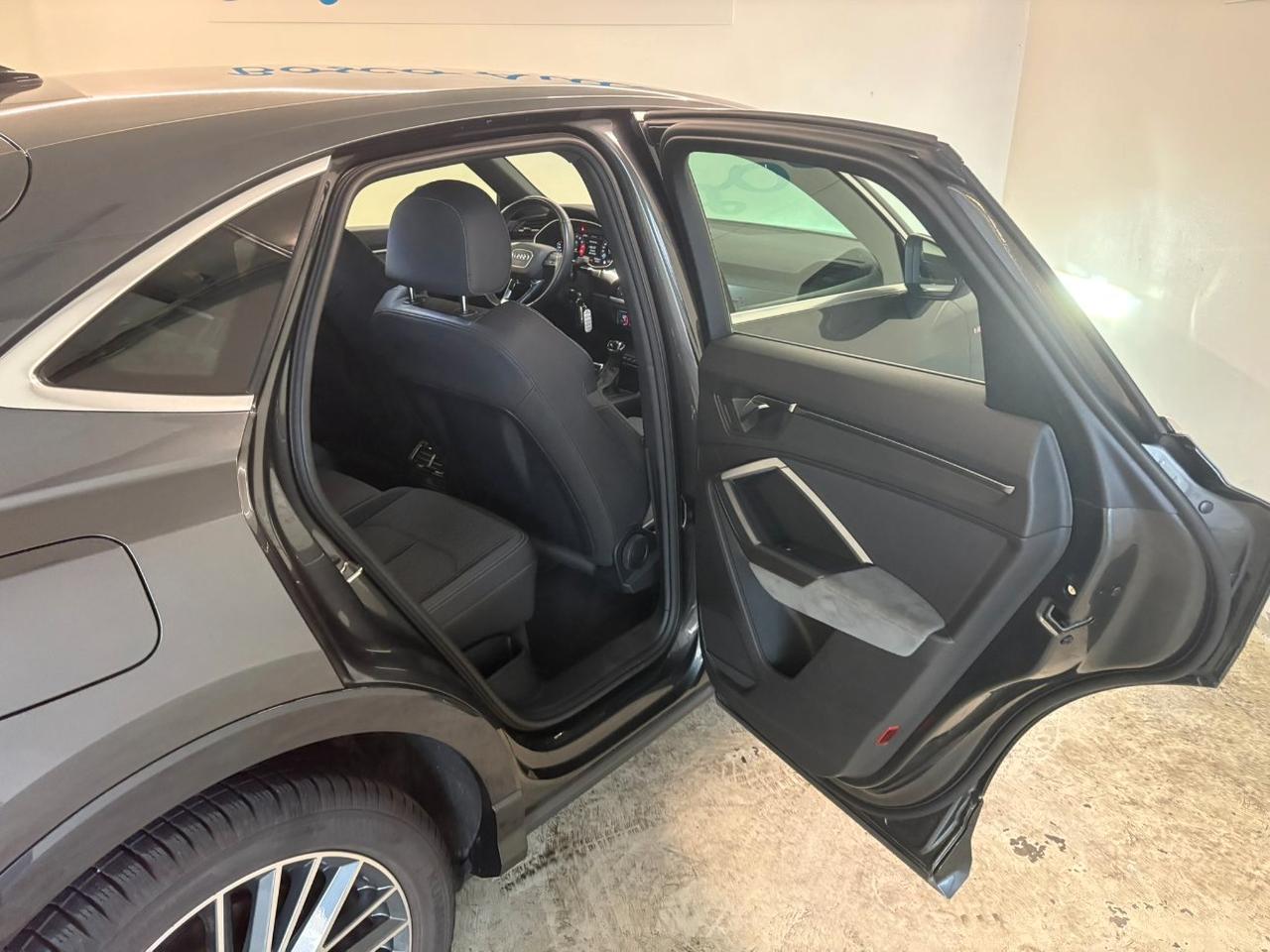 Audi Q3 Sportback 35 1.5 tfsi S line edition 150cv s-tronic