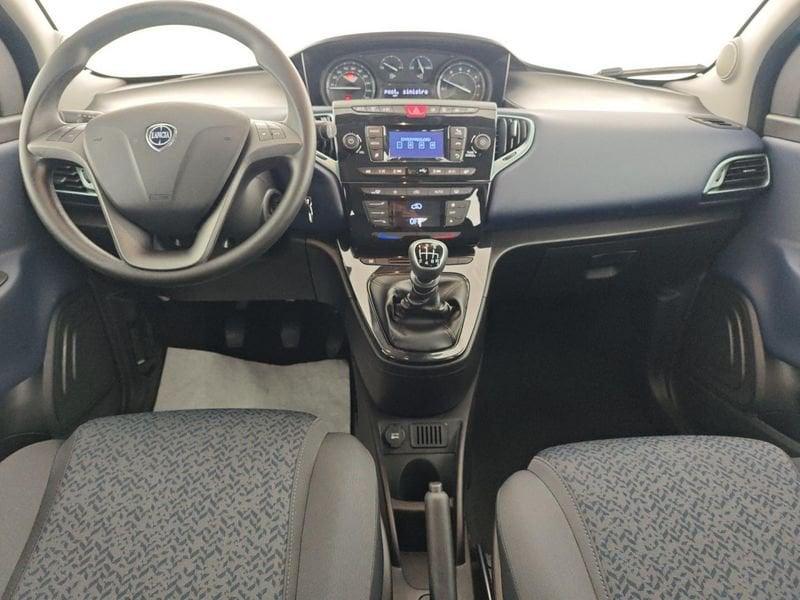 Lancia Ypsilon 1.0 FireFly 5 porte S&S Hybrid Oro