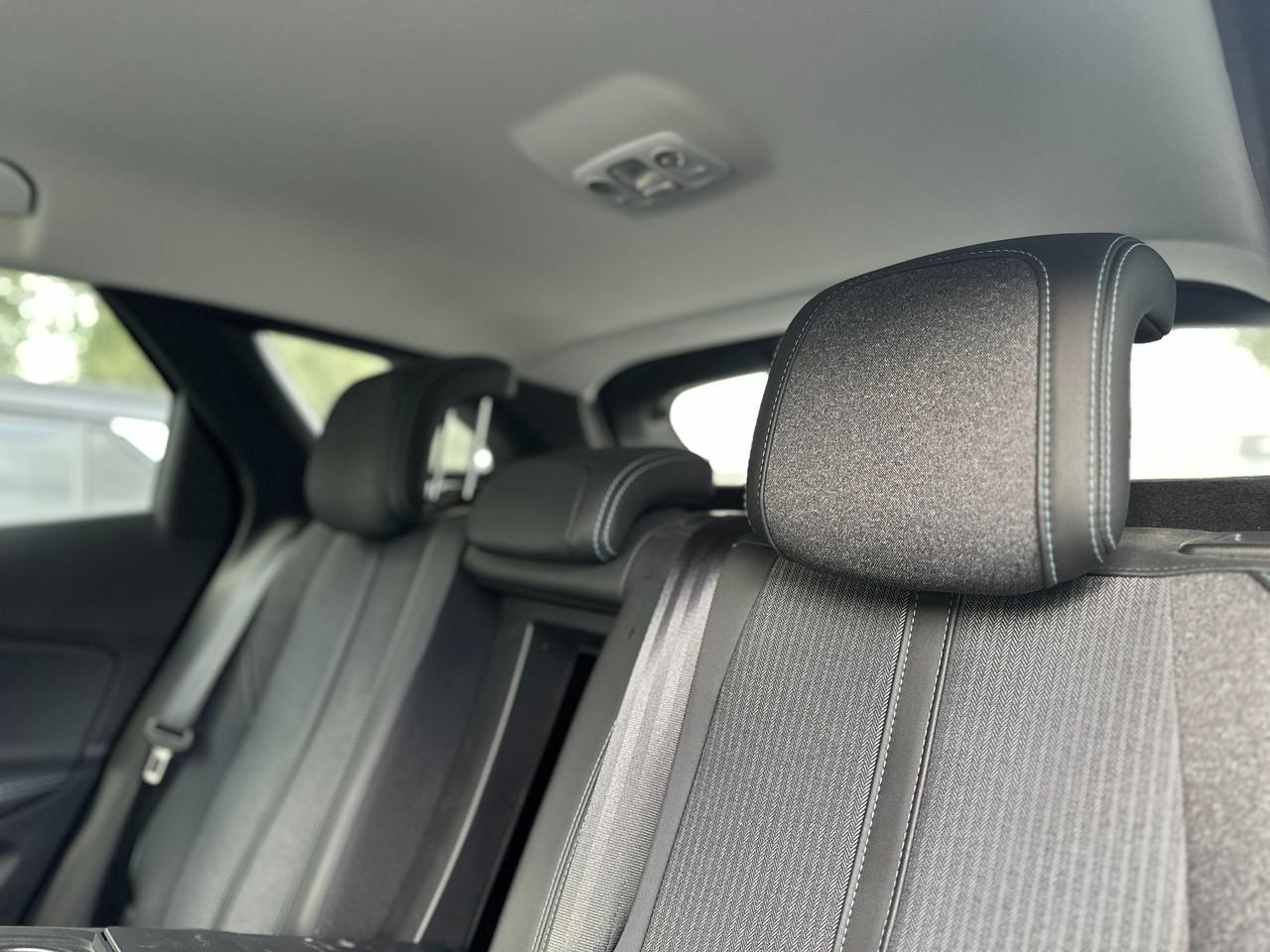 PEUGEOT 3008 II 2021 - 3008 1.5 bluehdi Allure s&s 130cv eat8