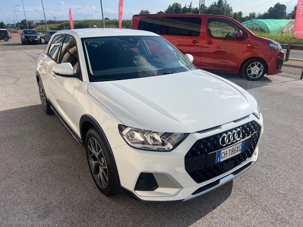 AUDI A1 citycarver 30 TFSI Admired ALLSTREET IVA ESPOSTA