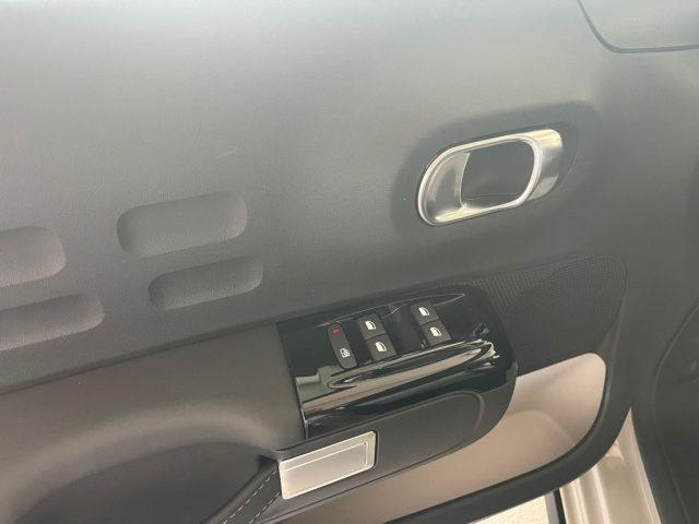 CITROEN C3 1.2 PureTech 110 Elle Online Edition