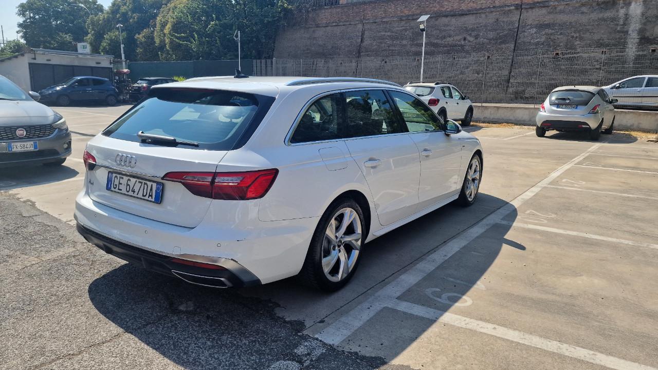 Audi A4 Avant 30 2.0 tdi mhev S Line edition 136cv s-tronic