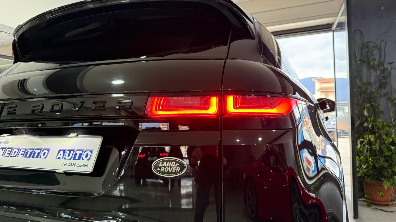 LAND ROVER EVOQUE HSE RDYNAMIC TETTO TOTAL BLACK