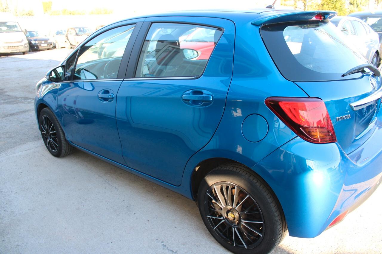 Toyota Yaris 1.4 D-4D 5 porte Lounge