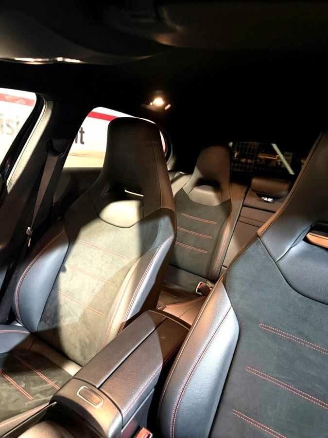 Mercedes-Benz Classe A 200 d Premium Plus AMG
