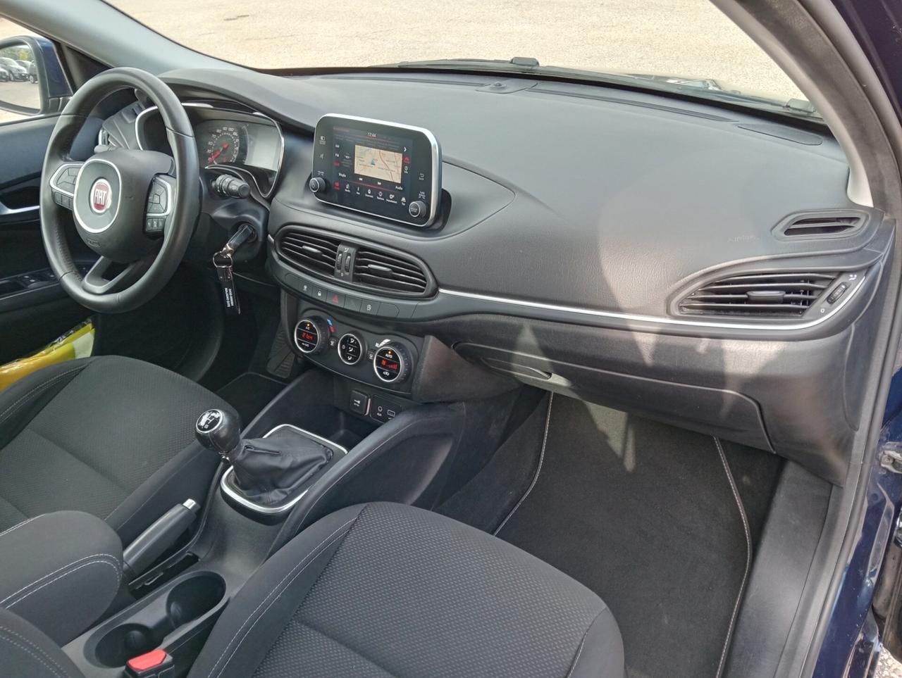 Fiat Tipo 1.6Mjet 120cv 5 porte OK NEOPATENTATI