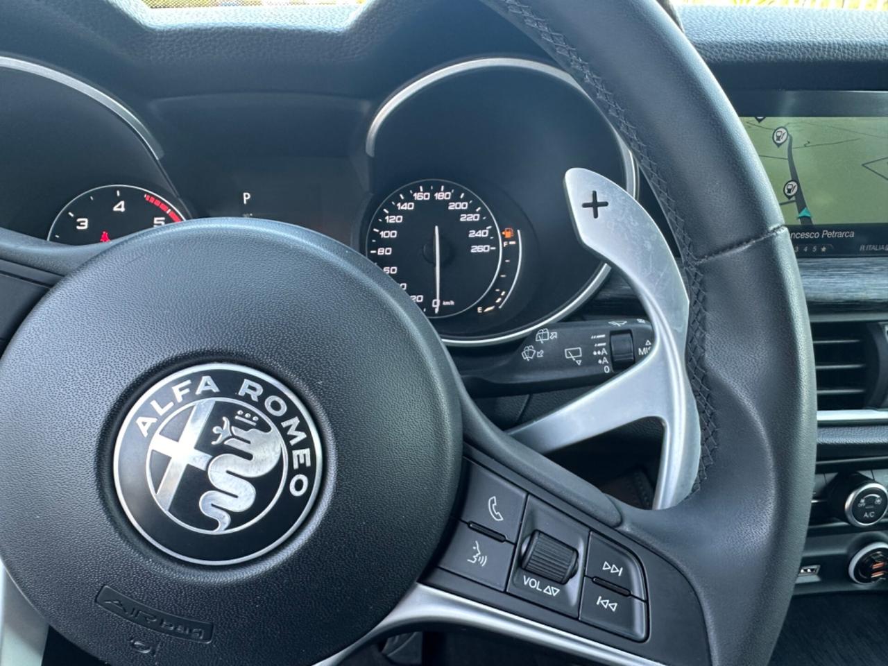 Alfa Romeo Stelvio 2.2 190 CV AT8/Navi/Retro/UniPro