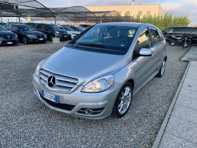 MERCEDES-BENZ B 180 CDI Premium
