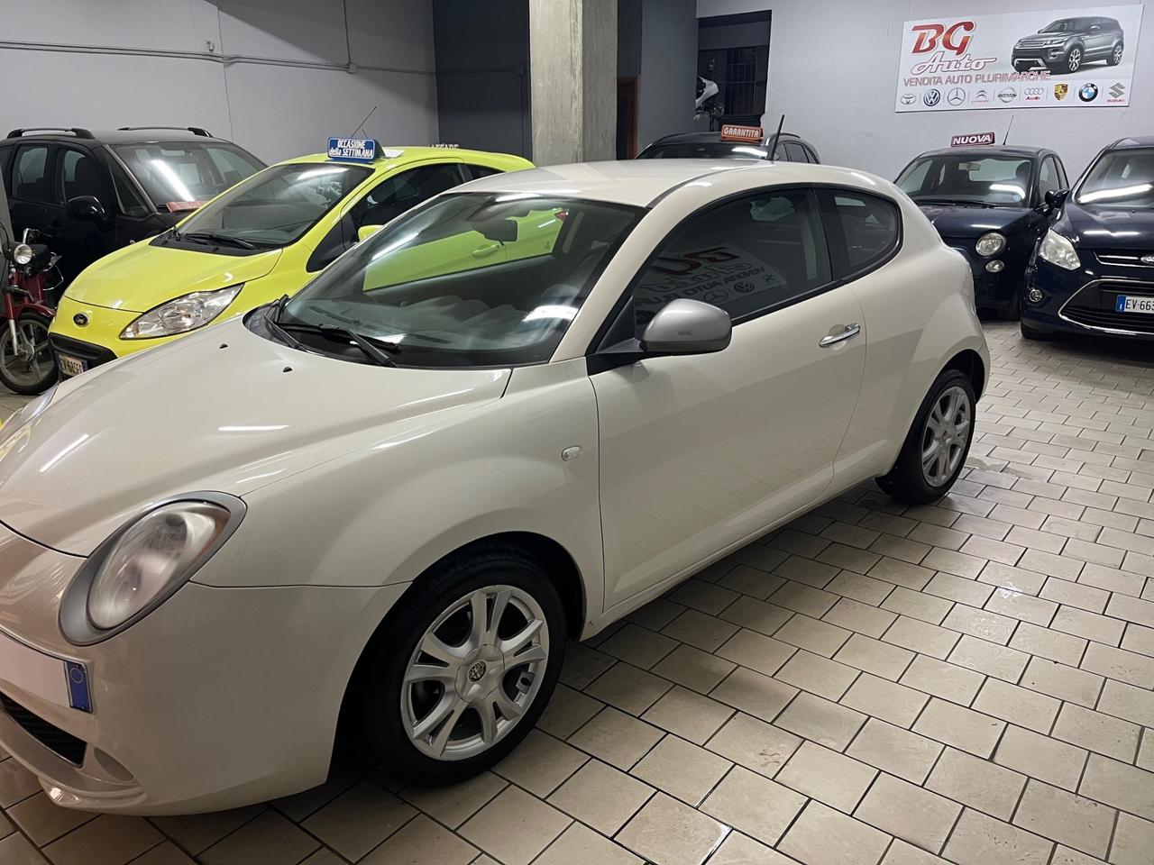 Alfa Romeo MiTo 1.4 M.air S&S Distinctive 2012