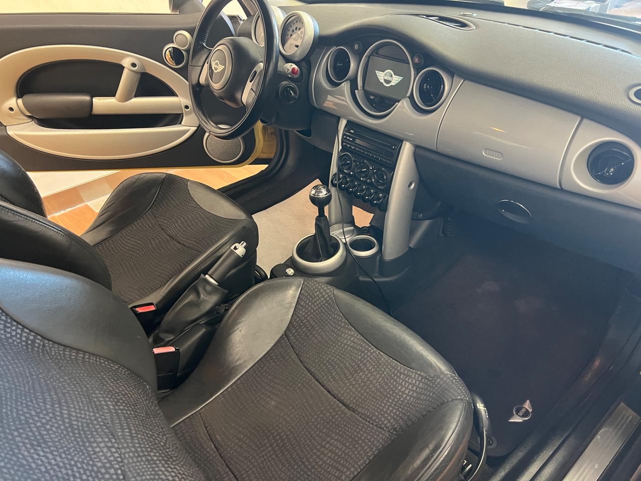 Mini Mini 1.6 16V Cooper